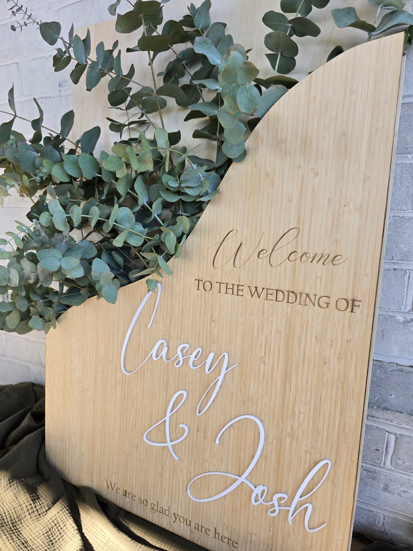 Box Welcome Sign