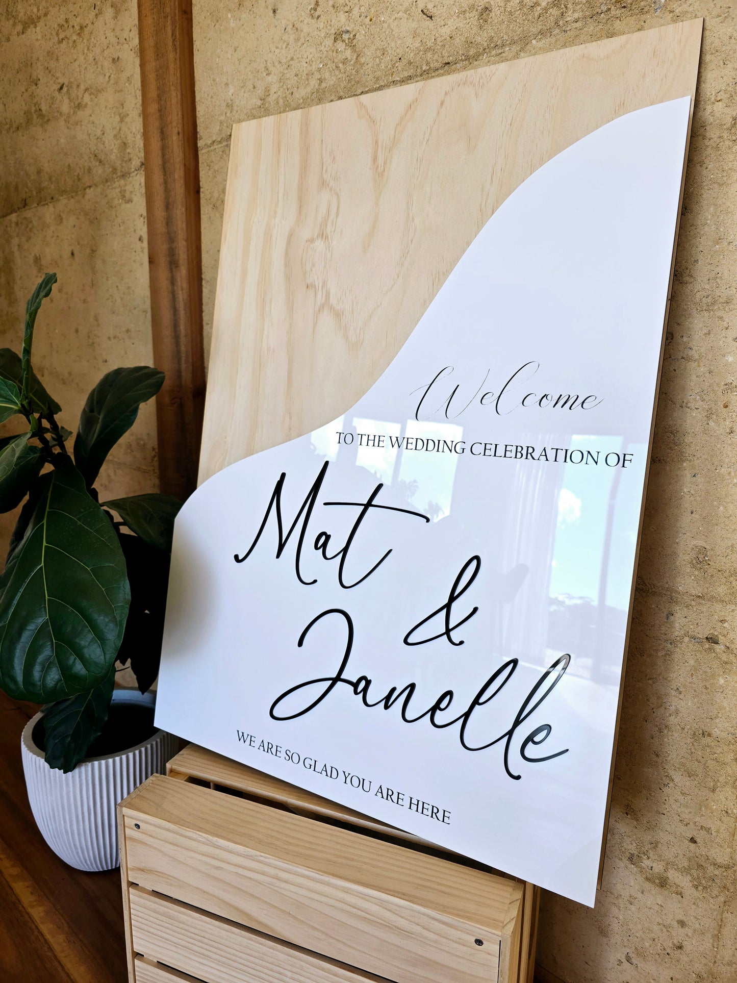 Box Welcome Sign